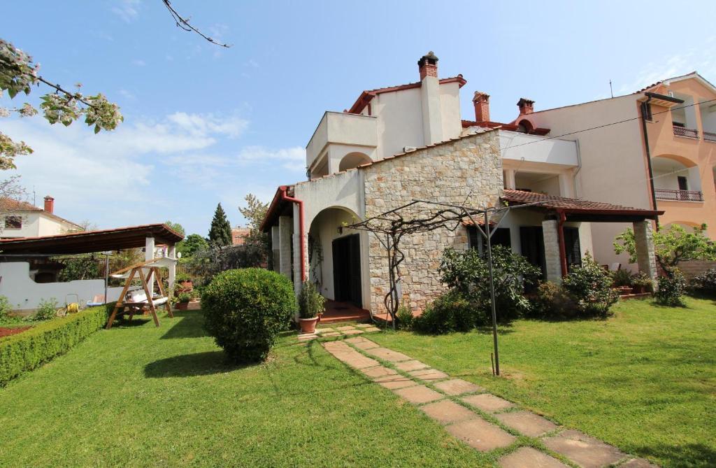רוביני Apartments Milena מראה חיצוני תמונה