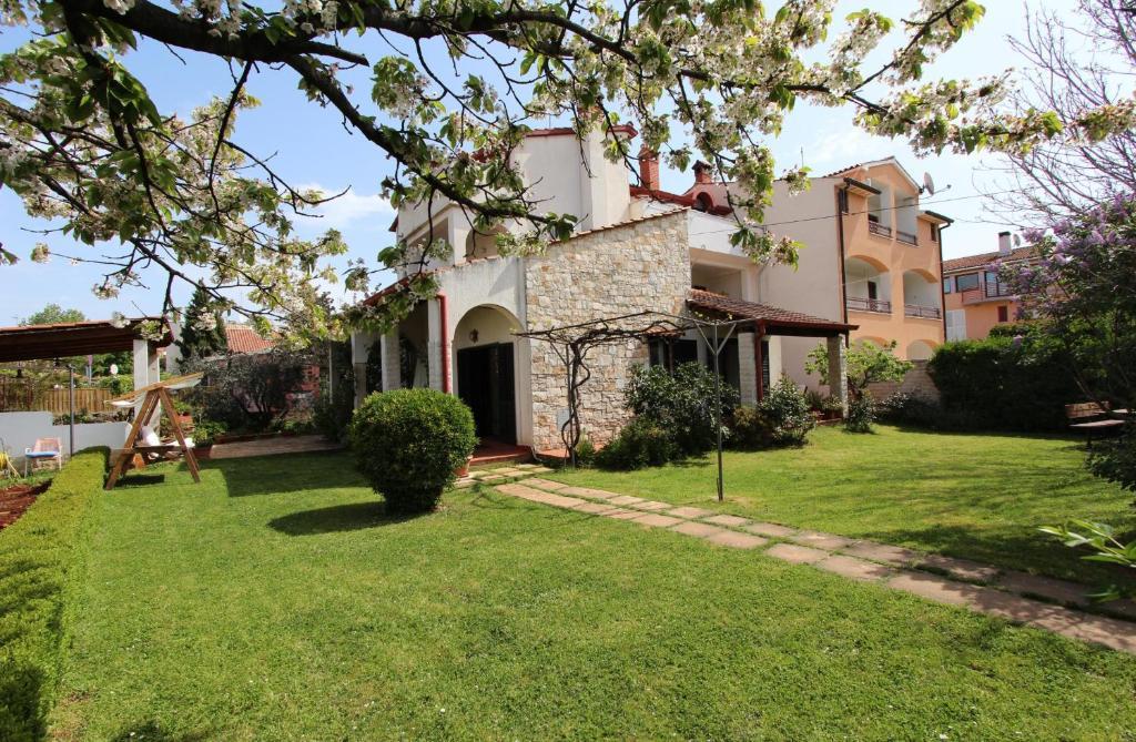 רוביני Apartments Milena מראה חיצוני תמונה